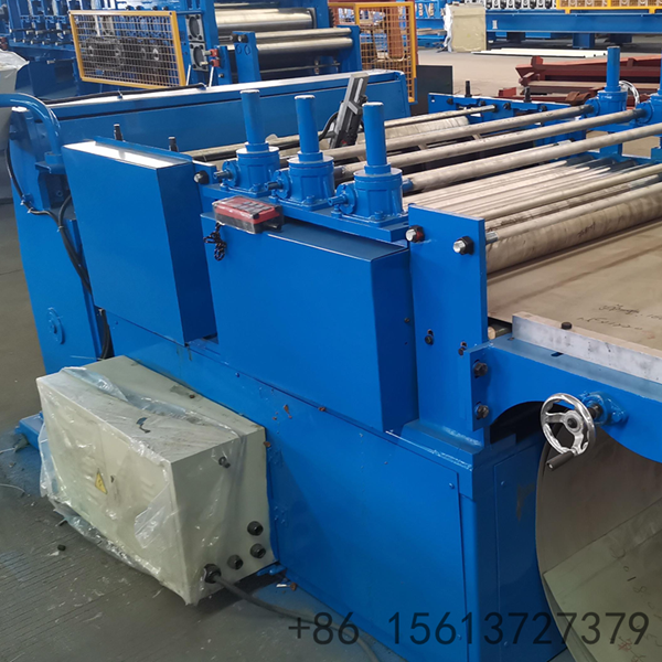 Complete Steel Roof Sheet Coil Slitting Line Layout showing Decoiler, Slitter Main Machine, and Recoiler