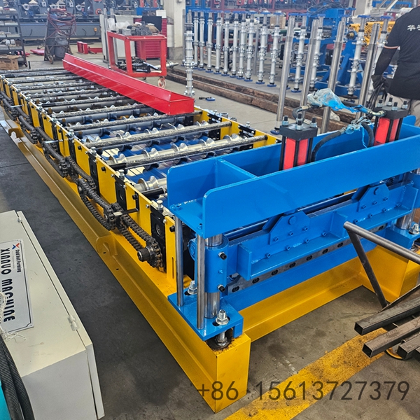 M&aacute;quina de telha trapezoidal para constru&ccedil;&atilde;o civil