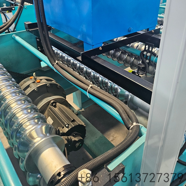 High-Speed and Low-Noise Metal Roof Tile Machine