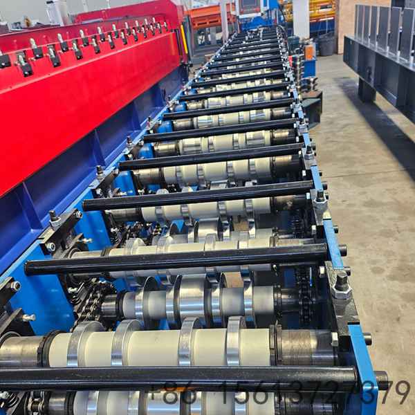 Automatic Hydraulic Cutting Ridge Cap Forming Equipment