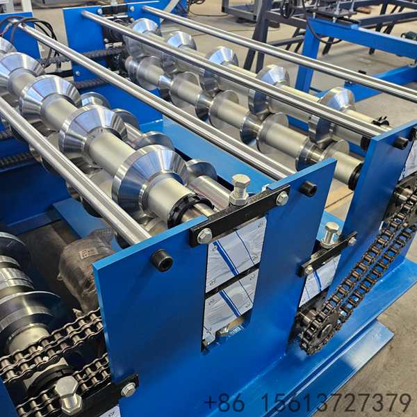 M&aacute;quina modular de fabrica&ccedil;&atilde;o de pain&eacute;is sandu&iacute;che de PU e l&atilde; de rocha com esteira dupla