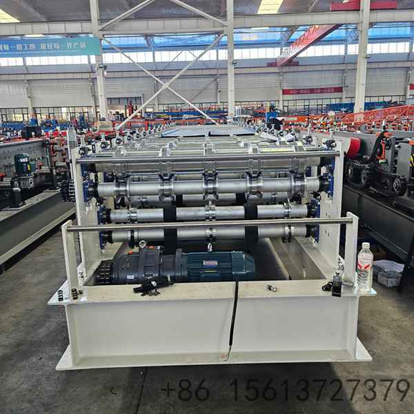Finished trapezoidal roof tiles produced by double-layer cold roll former, with high dimensional accuracy and smooth surface.