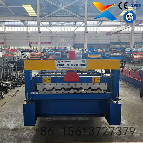 Industrial TR7 trapezoidal roof panel forming machine for metal roofing production