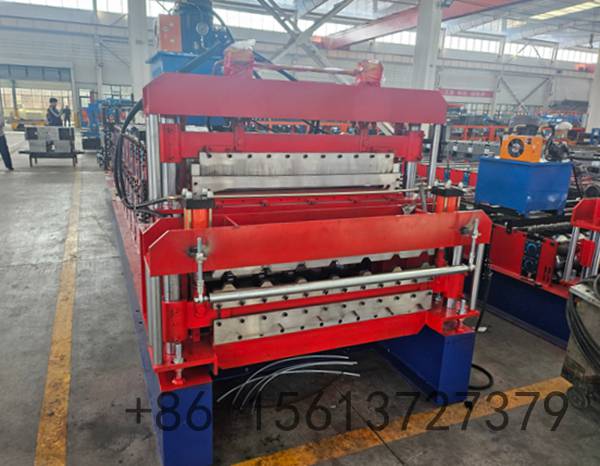 Automated three layer roof and wall panel roll forming equipment