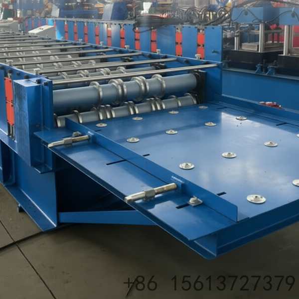 Automated steel profile making line featuring hydraulic cutting systems and precision roller stations for vehicle manufacturing.