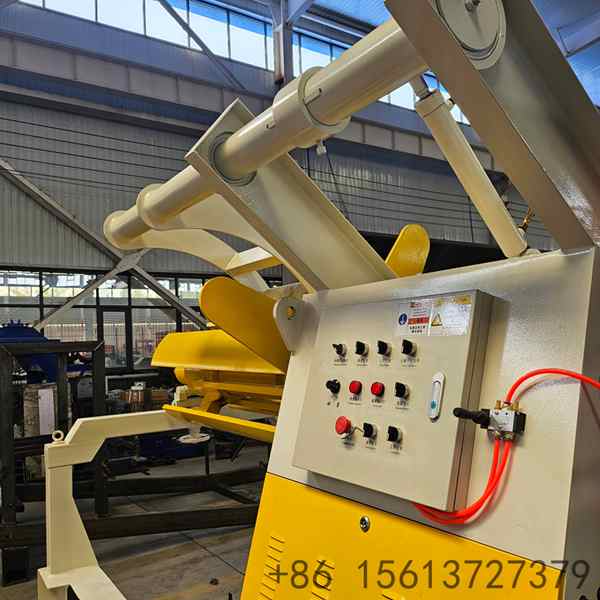 Heavy-duty 7T industrial metal sheet decoiler machine designed for high-capacity roll forming production lines