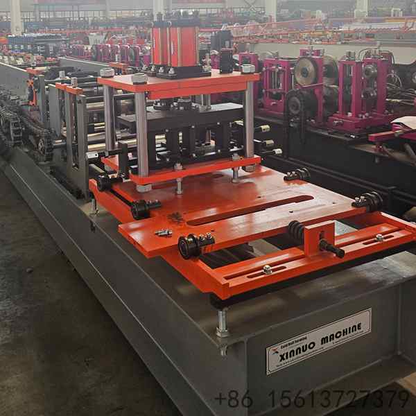 Hydraulic purlin roll forming machine with flying shear designed for high-speed CZ steel production