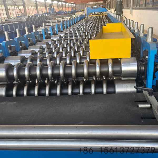 High-grade 45# forged steel rollers with hard chrome plating ensuring extended service life and smooth panel surfaces