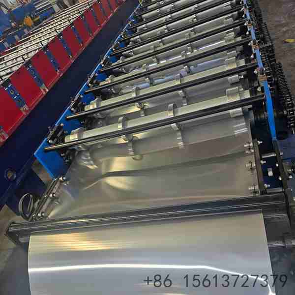 High-grade 45# steel rollers with hard chrome plating for extended service life and consistent forming quality