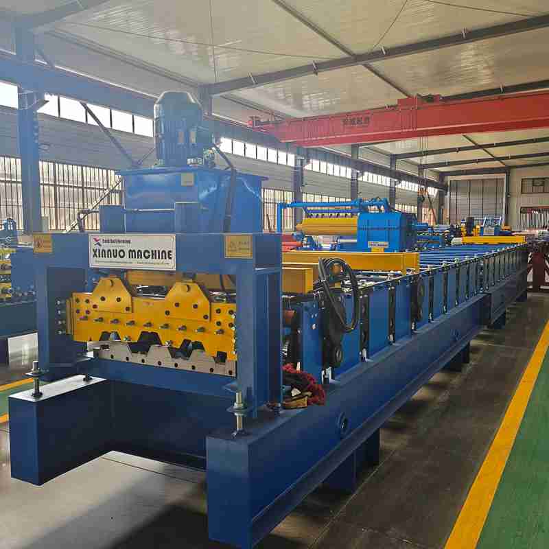 Floor deck roll forming machine TR3 designed for continuous production of structural steel decking panels