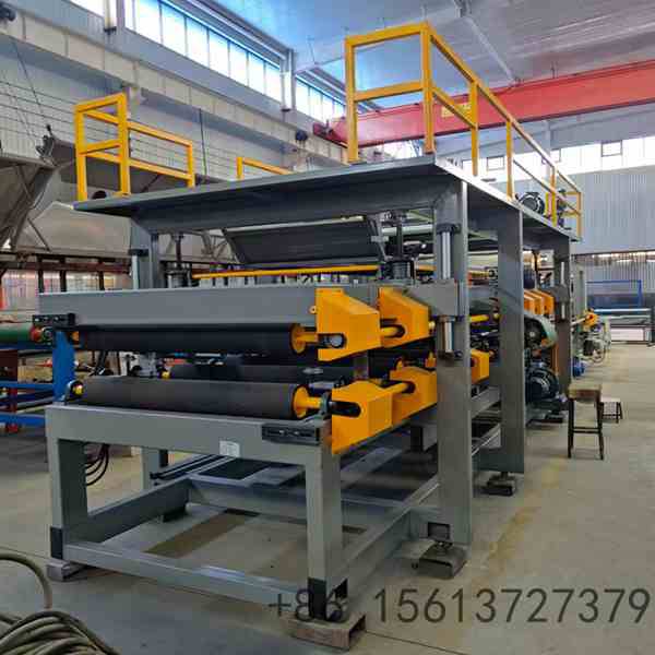 Automatic EPS sandwich panel forming machine designed for continuous manufacturing of lightweight insulated wall and roof panels