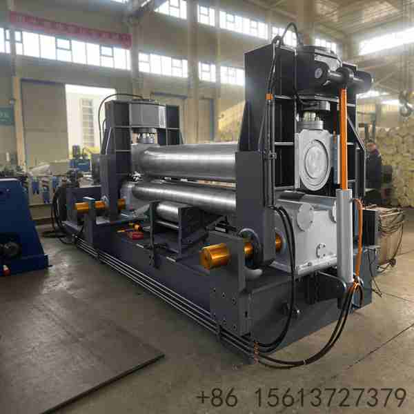 High-capacity hydraulic system powering the vertical and horizontal movements of the 4-roll bending machine