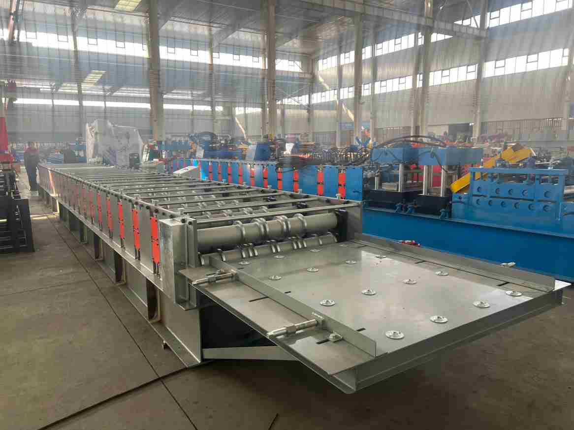 Container side panel forming machine engineered for heavy-duty corrugated steel panel production