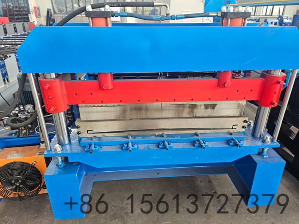 Precision roll forming station shaping the steel sheet profile with multiple high-grade forged rollers