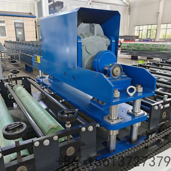 Reinforced steel base frame providing exceptional stability during continuous trapezoid panel forming