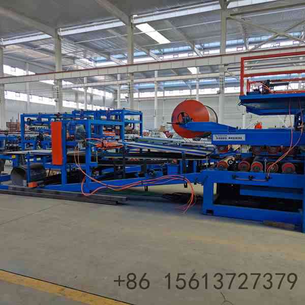 sistema-automatizado-de-injecao-de-espuma-poliuretano-para-nucleo-do-painel