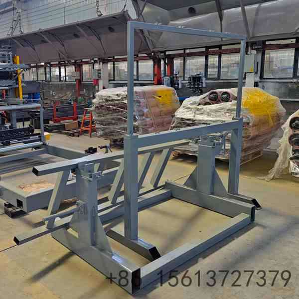painel-de-controle-PLC-avancado-com-tela-sensivel-ao-toque-para-ajuste-de-comprimento