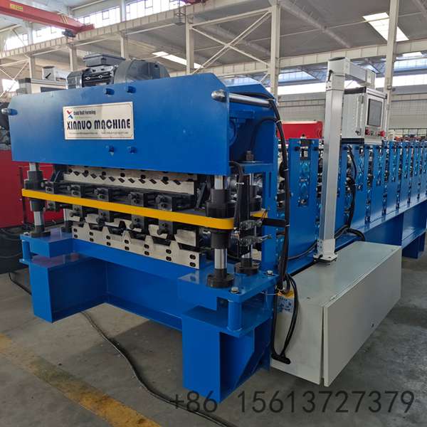 maquina-dupla-de-telhas-trapezoidal-e-ondulada-para-producao-versatil