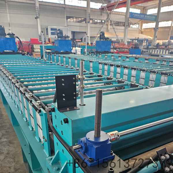 istema-guia-de-alimentacao-e-desenrolador-hidraulico-para-bobinas-de-aco-galvanizado
