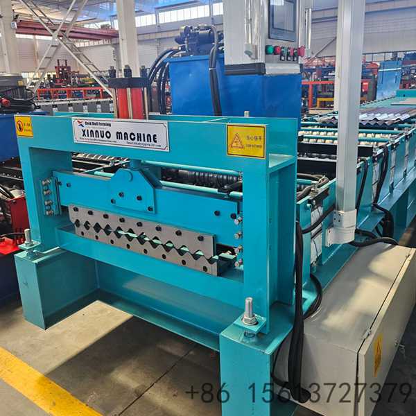 maquina-de-perfilagem-de-telhas-para-producao-continua-de-coberturas-metalicas