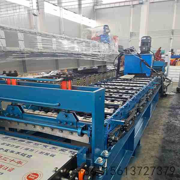 advanced-plc-control-panel-with-touch-screen-for-programming-tile-length-and-batch-count