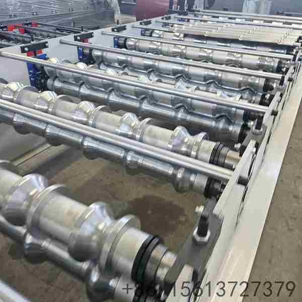 hydraulic-decoiler-system-for-color-coated-steel-coils-with-precise-tension-control-and-smooth-feeding