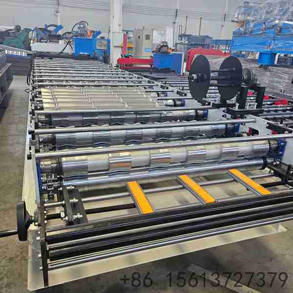 reinforced-machine-frame-ensuring-stability-and-zero-vibration-during-high-speed-cold-forming-process