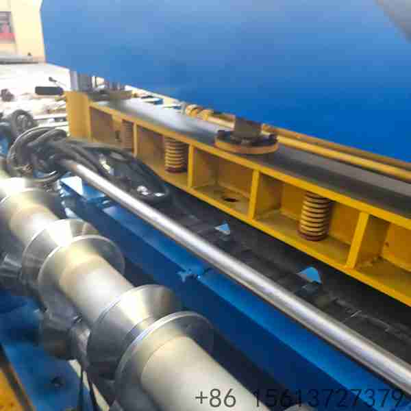 hydraulic-decoiler-system-for-color-coated-steel-coils-with-precise-tension-control-and-smooth-feeding