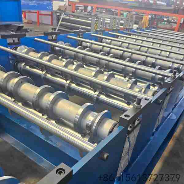 reinforced-machine-frame-ensuring-stability-and-zero-vibration-during-high-speed-glazed-forming