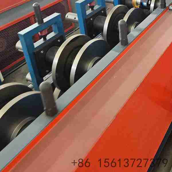 automatic-changeable-c-stud-roll-forming-machine-with-one-button-switching