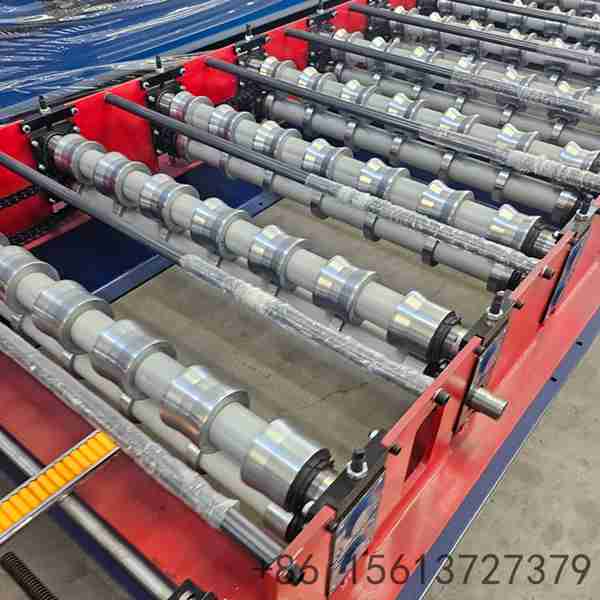 Durable-heavy-duty-metal-roof-former-featuring-reinforced-H-beam-base-frame-for-vibration-free-manufacturing