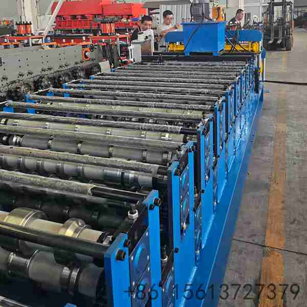 Industrial-double-layer-wall-panel-and-trapezoidal-roofing-sheet-roll-forming-machine-with-PLC-automation