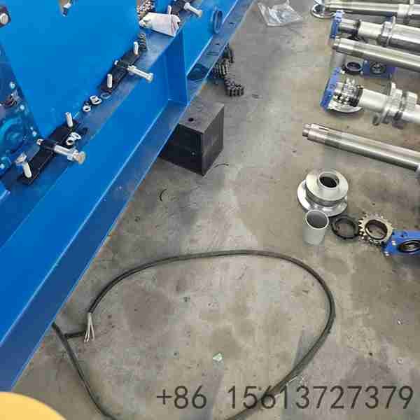 Industrial-double-layer-roll-forming-unit-without-cutting-head-for-modular-production-line-integration