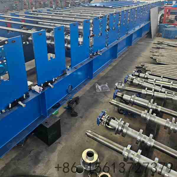 Heavy-duty-forming-core-base-frame-built-on-reinforced-H-beam-steel-without-cutoff-station-stability