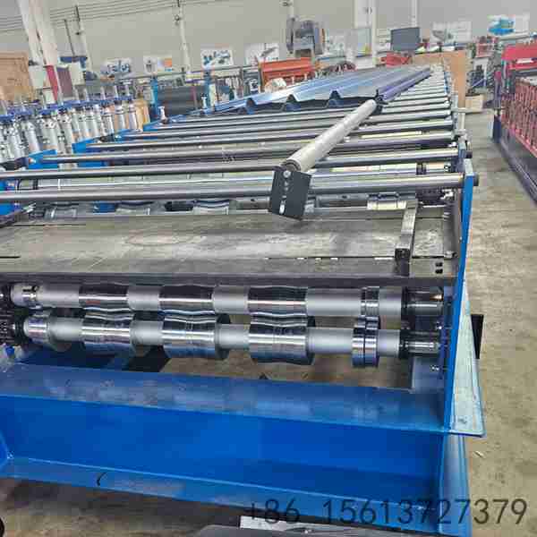 Heavy-duty-forming-unit-base-frame-built-on-reinforced-H-beam-steel-without-cutoff-station-stability