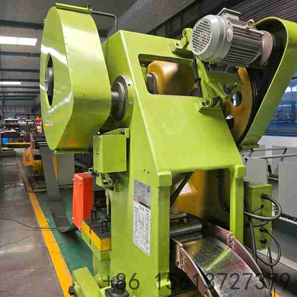 Professional-square-steel-tube-production-line-compatible-with-galvanized-and-carbon-steel-coils