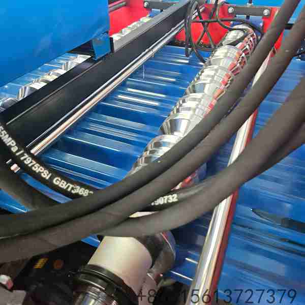 Precision-820-trapezoidal-glazed-tile-forming-machine-for-architectural-quality-roofing-production