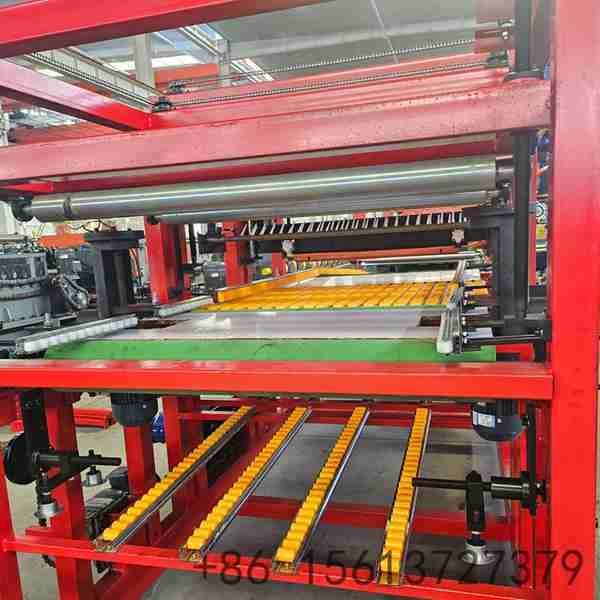 Precision-CNC-machined-edge-forming-rollers-ensuring-watertight-panel-joint-connections