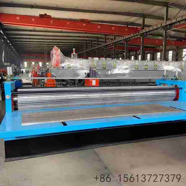 Multi-purpose-thin-sheet-roll-forming-machine-for-corrugated-panel-production