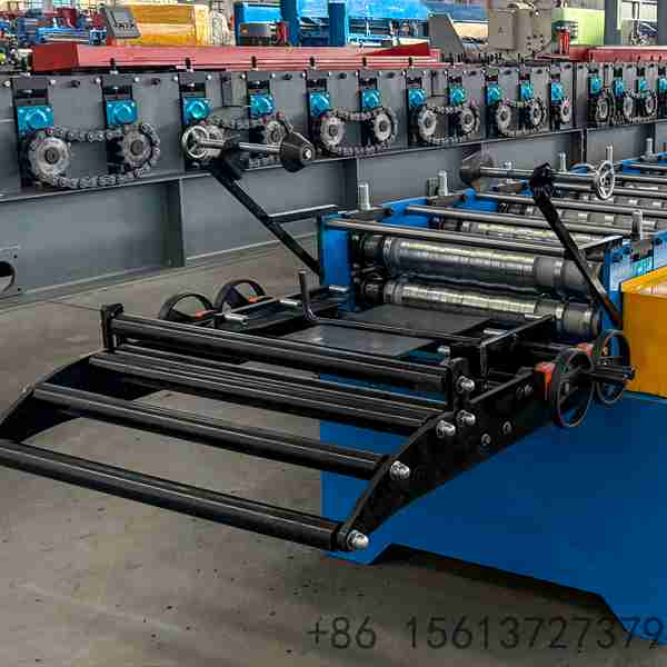 Great-wall-panel-roll-forming-machine-for-decorative-wall-cladding-production
