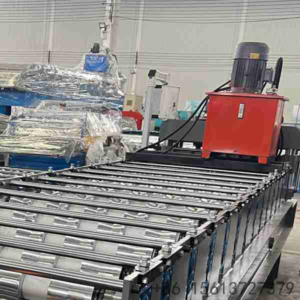 color-steel-coil-feeding-into-glazed-tile-line