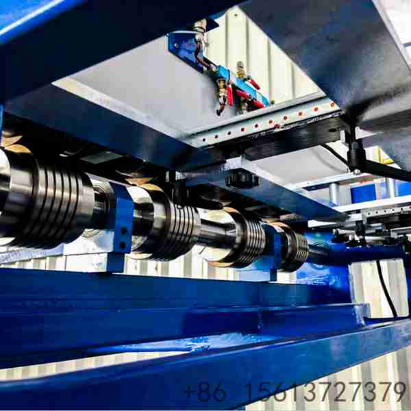 roll-punching-machine-overview-with-frame-and-drive