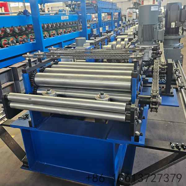 forming-stations-of-c-purlin-machine