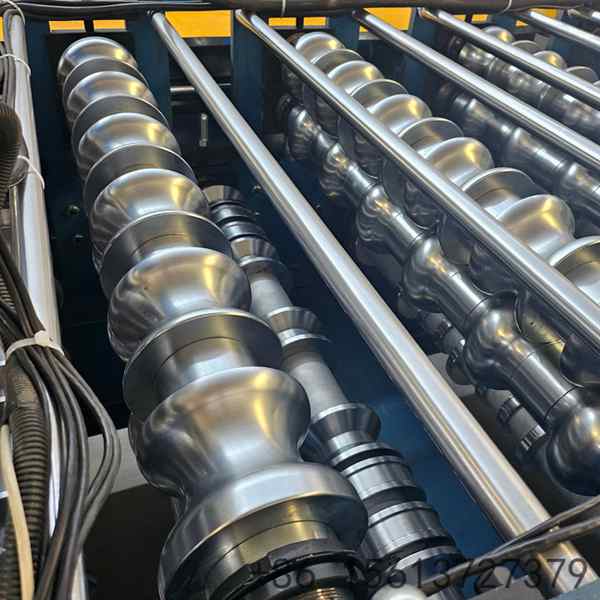 glazed-tile-roof-panel-machine