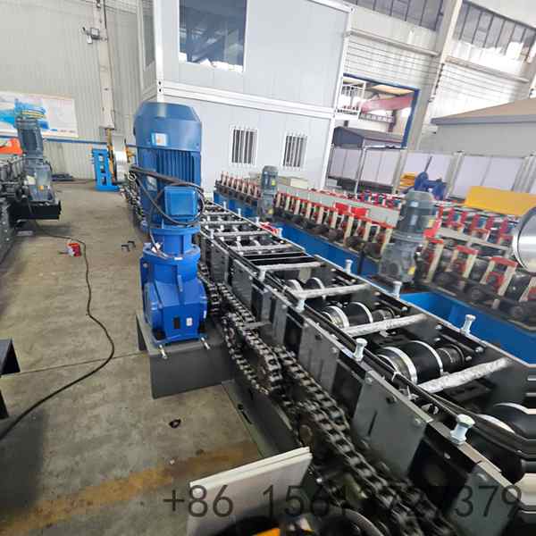 chain-drive-of-ridge-cap-machine
