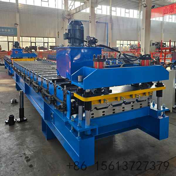 hydraulic cutting 5 rib trapezoidal roof panel machine with Cr12 blade and stable length tolerance