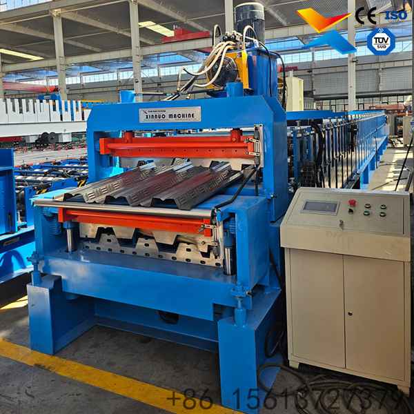 Máquina perfiladeira de Steel Deck