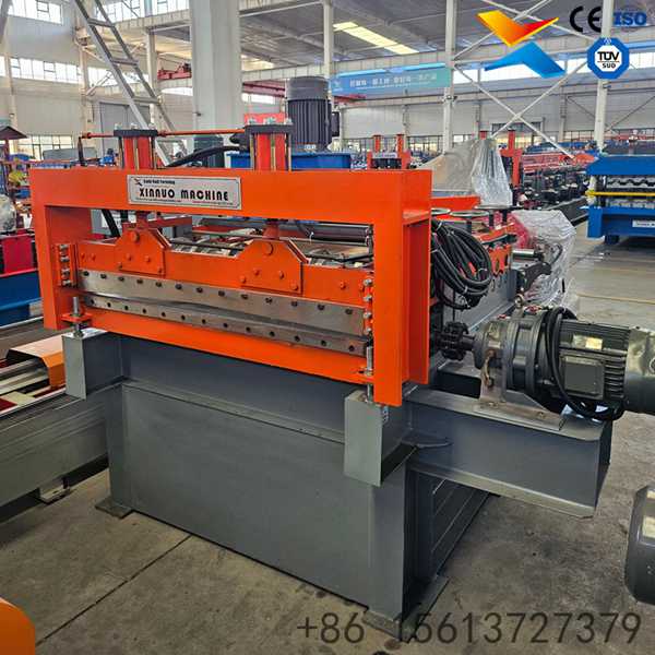 Máquina Perfiladeira para Steel Deck