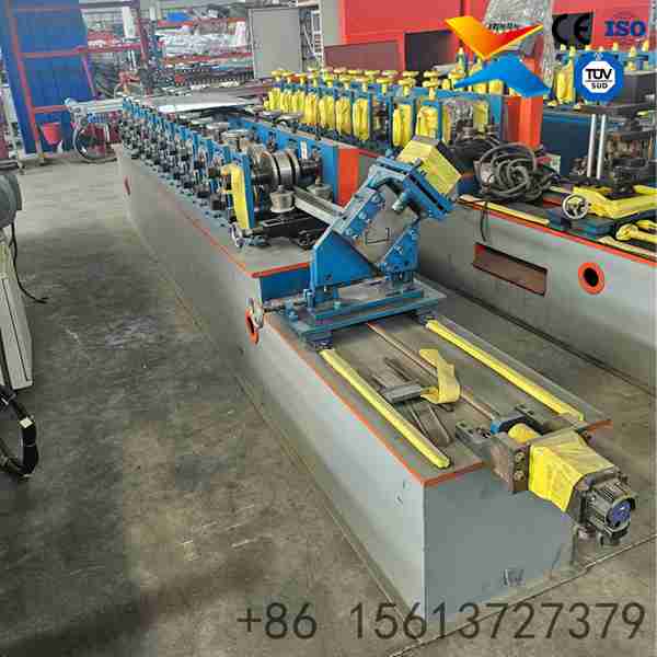Machine de Formage de Montants en C Structurels