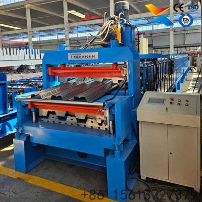 Máquina perfiladeira de Steel Deck